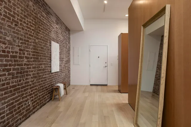 $2,600 | 55 East Main Street, Unit 204, Chattanooga, TN 37408