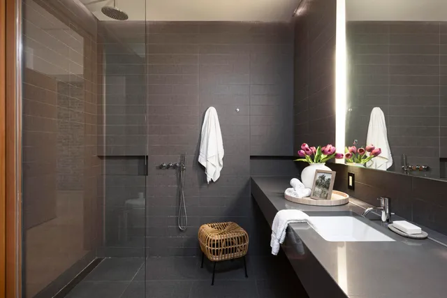 $2,600 | 55 East Main Street, Unit 204, Chattanooga, TN 37408