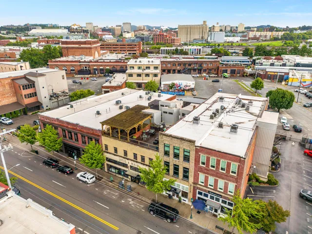 $2,600 | 55 East Main Street, Unit 204, Chattanooga, TN 37408