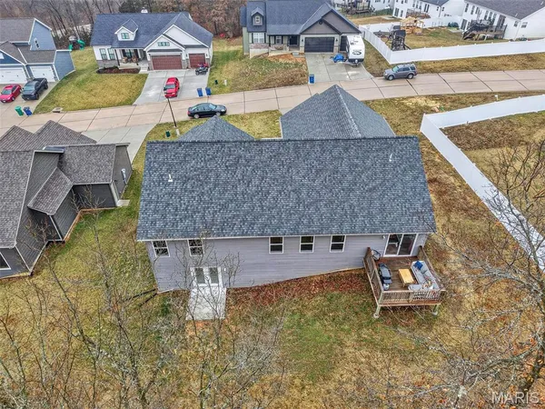 $410,000 | 506 Hickory Knoll Drive, Troy, MO 63379