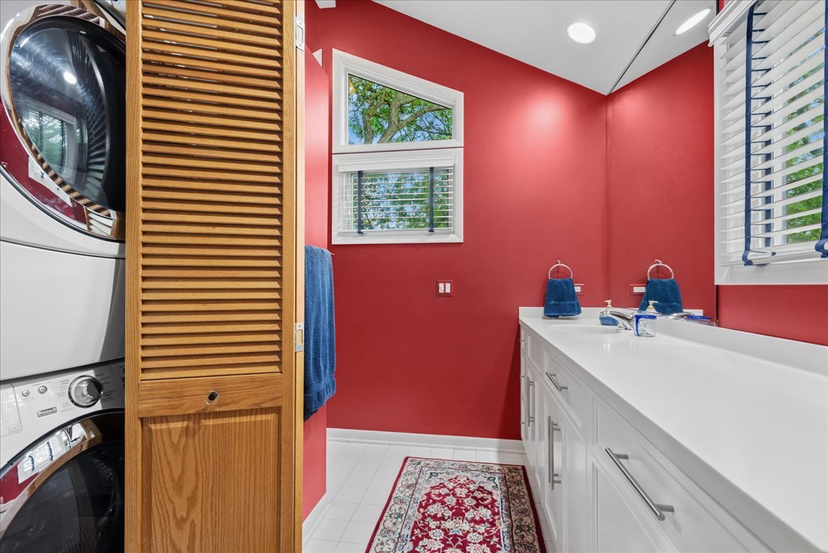 500 Parkview Place Burr Ridge, IL 60527 - Photo 21 of 43