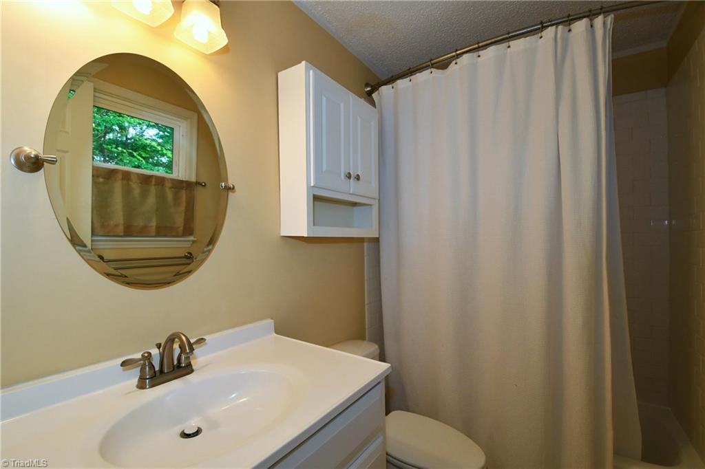 760 Bundaberg Lane Rural Hall, NC 27045 - Photo 11 of 14 Bathroom