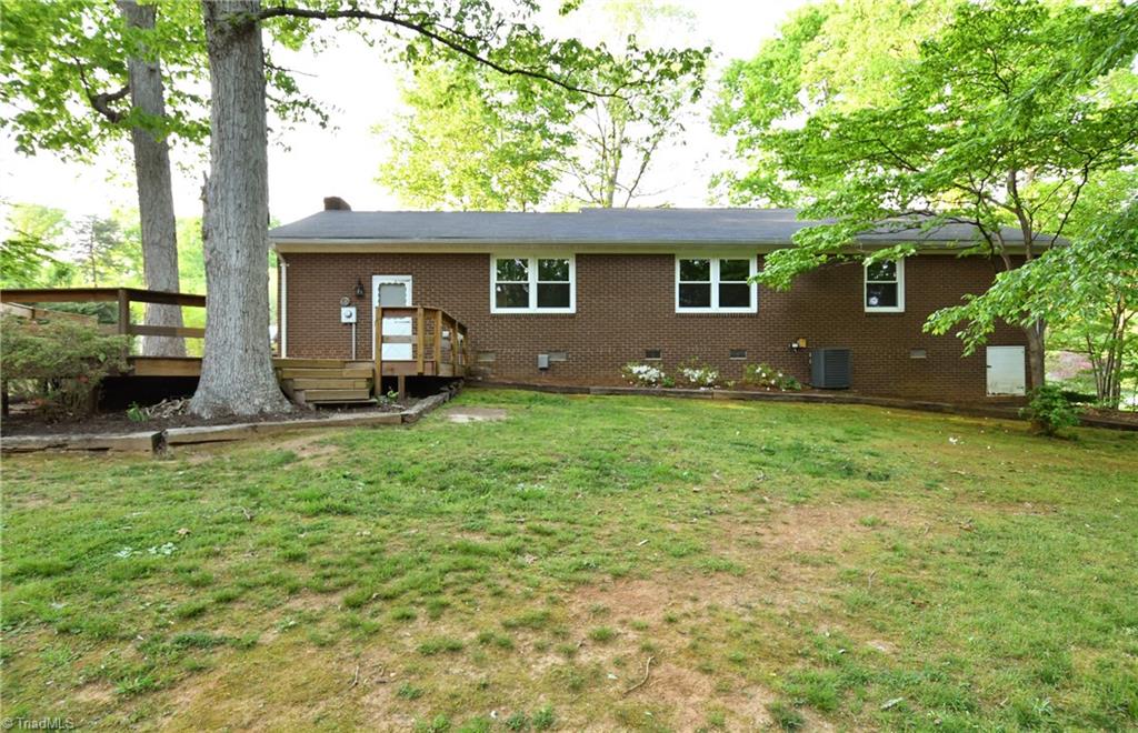 760 Bundaberg Lane Rural Hall, NC 27045 - Photo 12 of 14 Back of Home