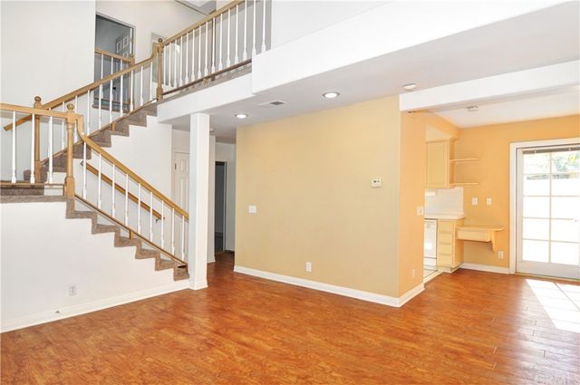 $1,672,000 | 1880 Fullerton Avenue, Costa Mesa, CA 92627