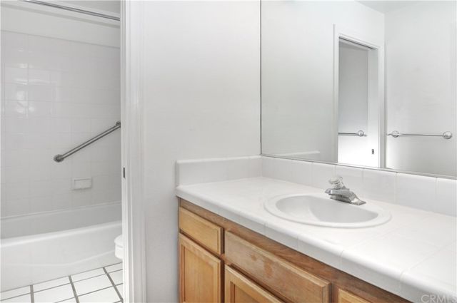 $1,672,000 | 1880 Fullerton Avenue, Costa Mesa, CA 92627