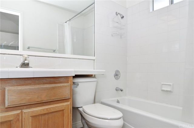 $1,672,000 | 1880 Fullerton Avenue, Costa Mesa, CA 92627