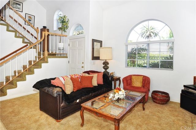 $1,672,000 | 1880 Fullerton Avenue, Costa Mesa, CA 92627