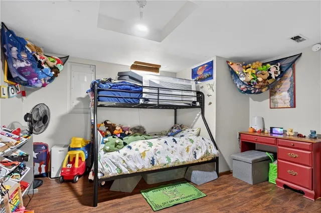 $221,000 | 17503 South 900 Road, Nevada, MO 64772