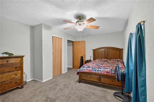 $221,000 | 17503 South 900 Road, Nevada, MO 64772