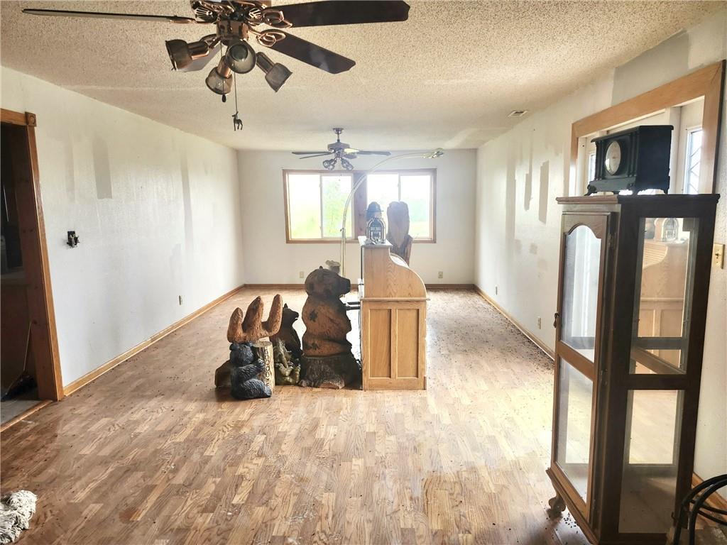 17316 Flagpole Road Princeton, MO 64673 - Photo 9 of 22