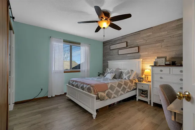 $299,500 | 1083 Lawrence Circle, Sartell, MN 56377