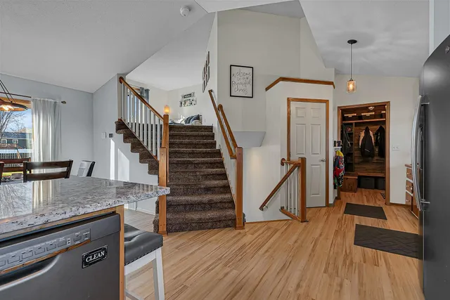 $299,500 | 1083 Lawrence Circle, Sartell, MN 56377