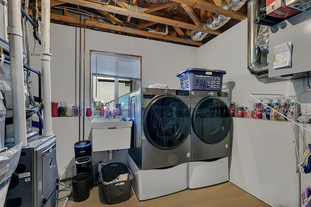 $299,500 | 1083 Lawrence Circle, Sartell, MN 56377