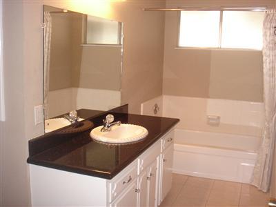 780 West Olson Avenue Reedley, CA 93654 - Photo 10 of 19 Gallery Image 10