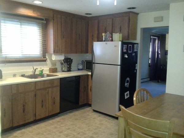 12 Capen Place Canton, MA 02021 - Photo 3 of 18 Gallery Image 3