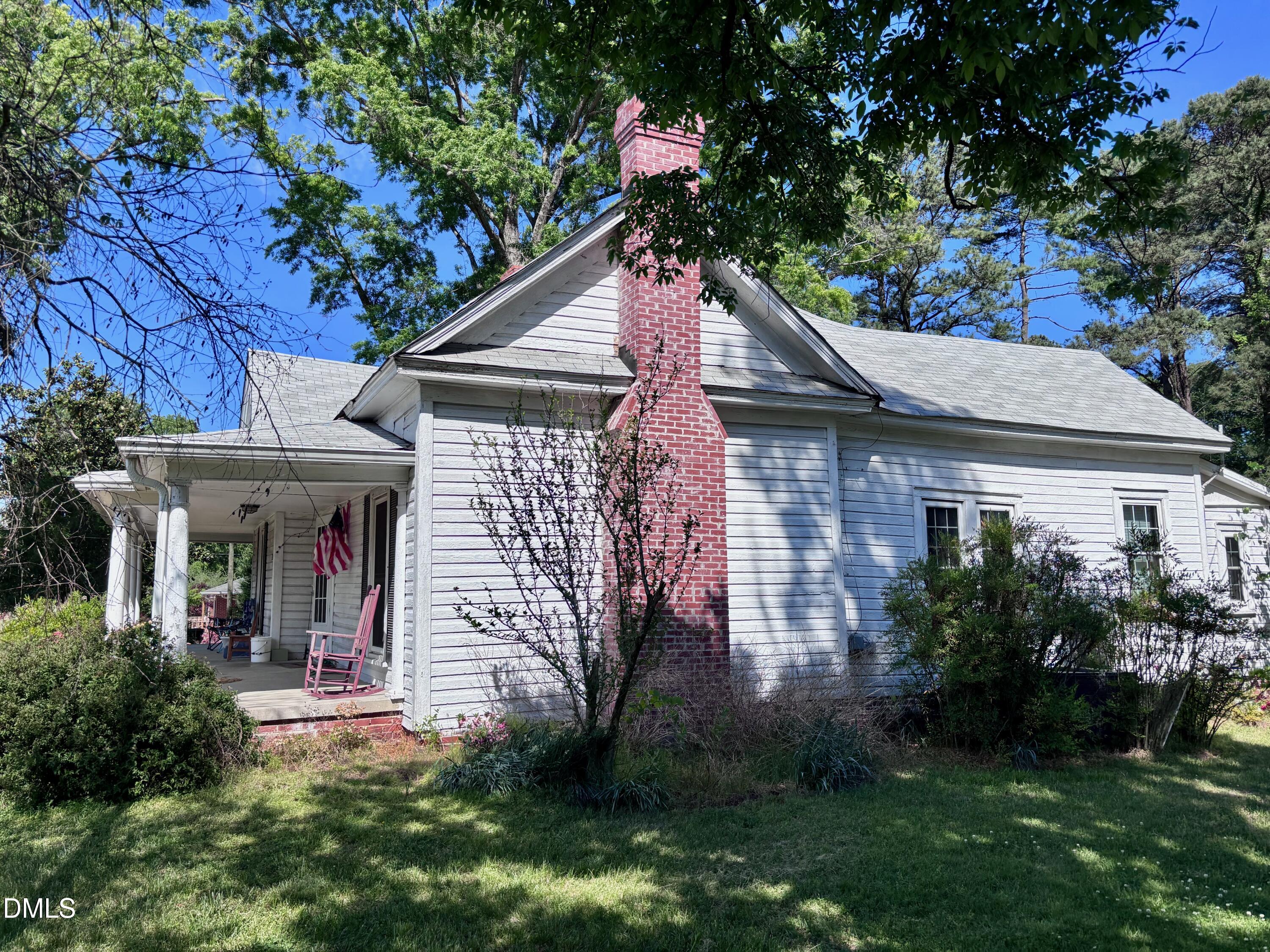 3214 Duke Homestead Road Durham, NC 27704 - Photo 5 of 21 IMG_4785