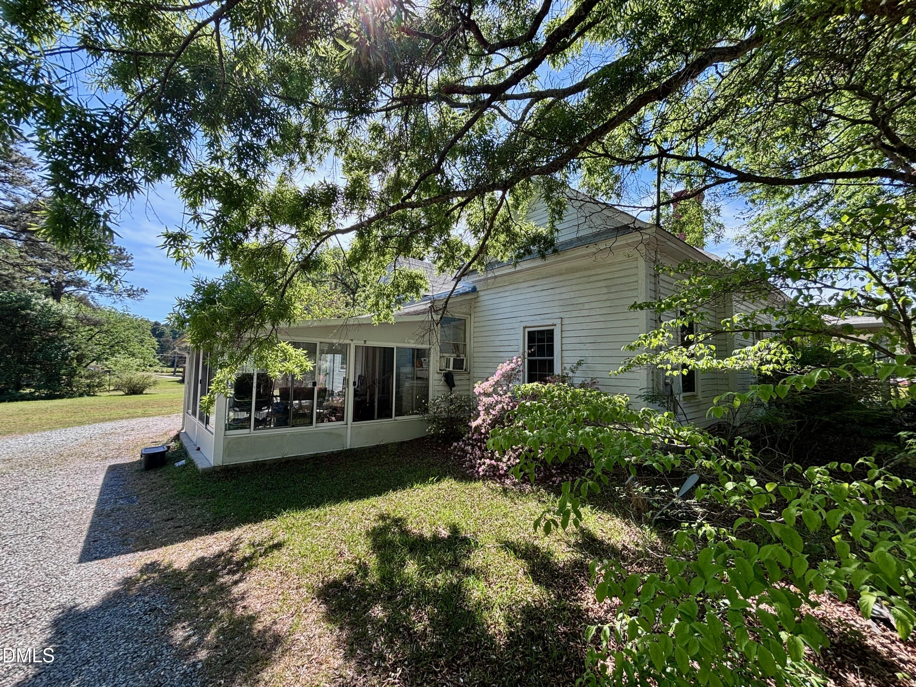 3214 Duke Homestead Road Durham, NC 27704 - Photo 7 of 21 IMG_4783