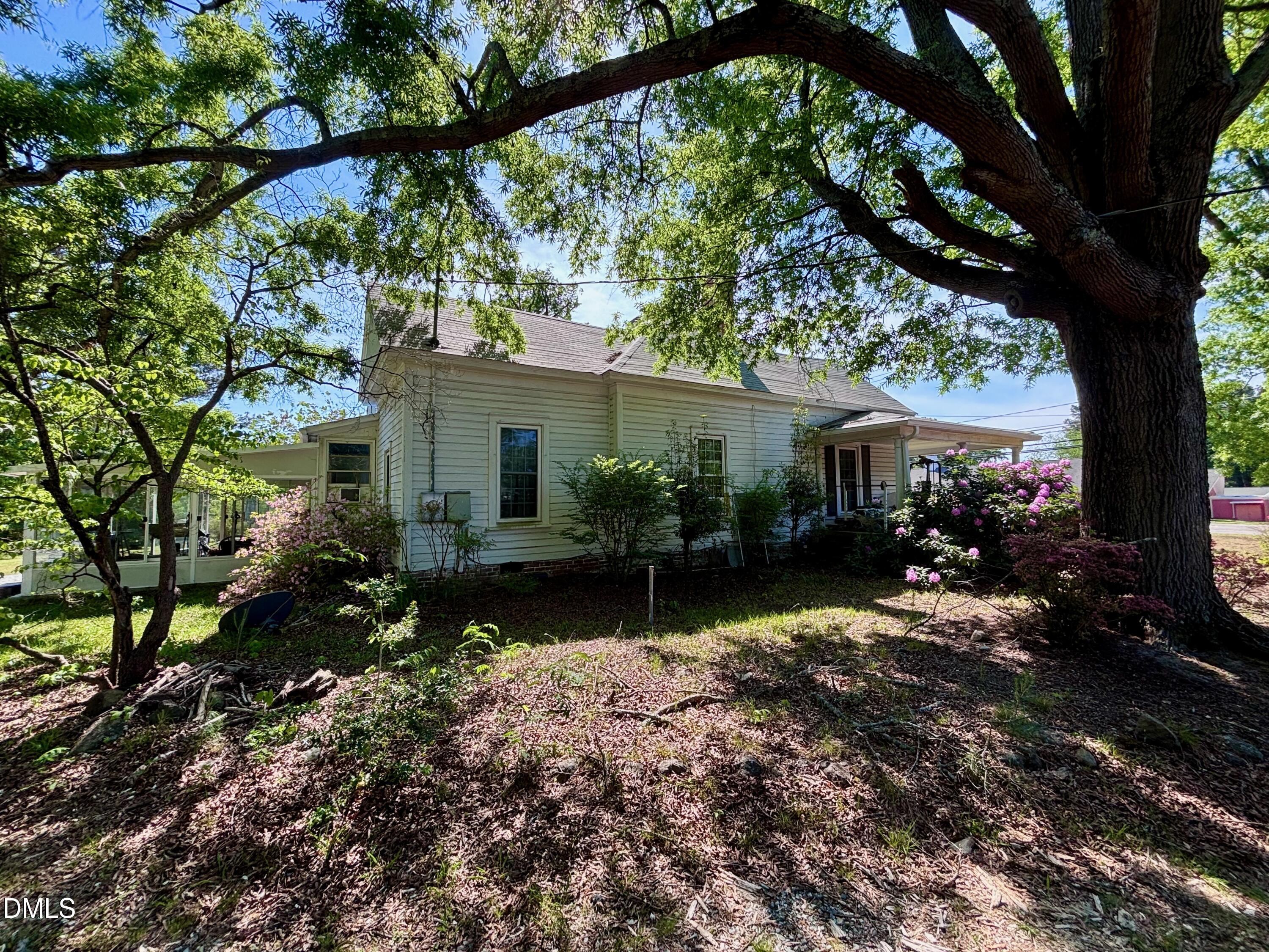 3214 Duke Homestead Road Durham, NC 27704 - Photo 8 of 21 IMG_4782