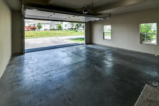 $2,775,000 | 4868-4882 Innovation Drive, DeForest, WI 53532