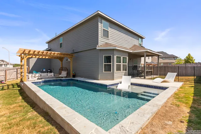 $3,200 | 331 Saddle Dawn, Cibolo, TX 78108