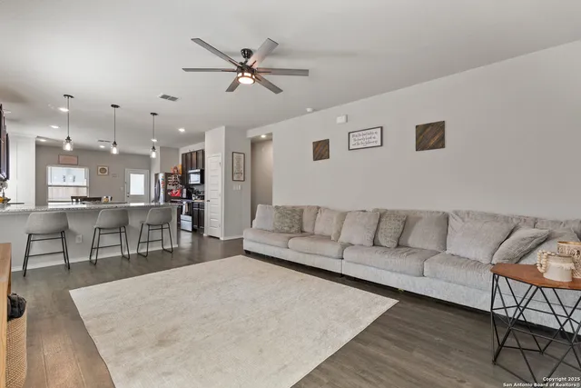 $3,200 | 331 Saddle Dawn, Cibolo, TX 78108