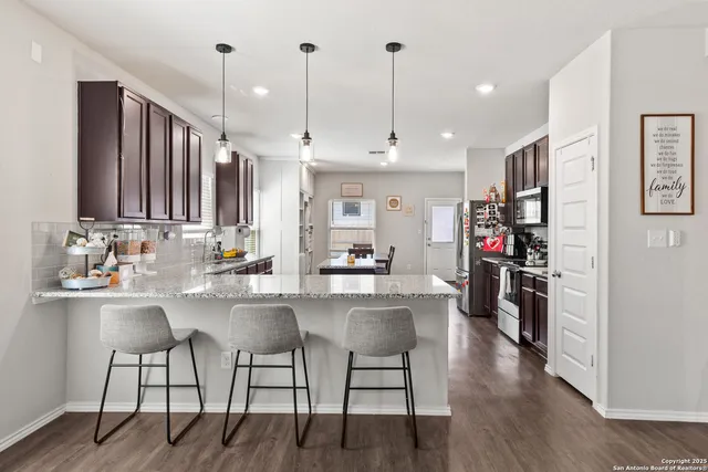 $3,200 | 331 Saddle Dawn, Cibolo, TX 78108