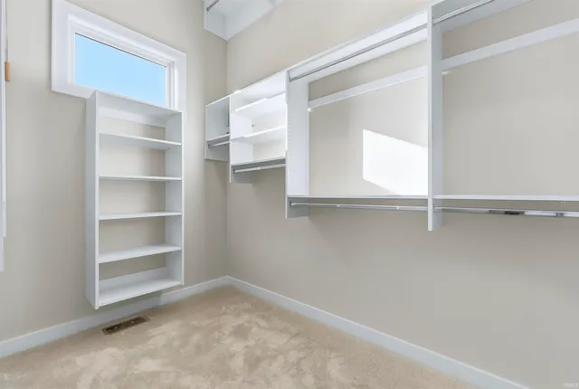 $824,900 | 2042 Burnt Lk Drive, Fort Wayne, IN 46814