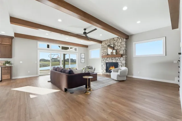 $824,900 | 2042 Burnt Lk Drive, Fort Wayne, IN 46814