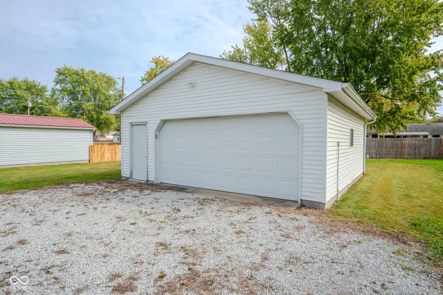 $205,000 | 210 Norris Avenue, North Vernon, IN 47265