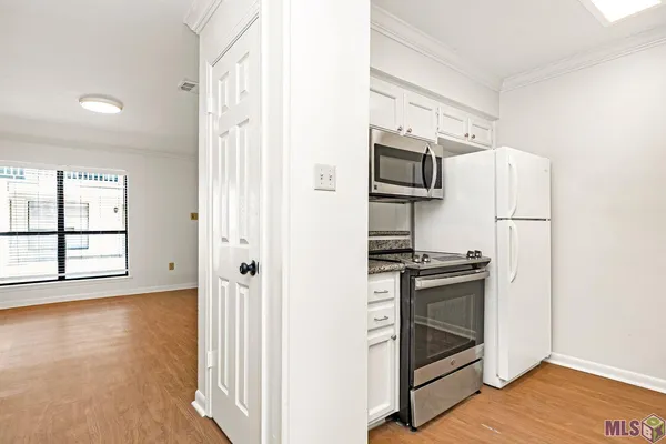 $1,100 | 5243 Butter Creek Lane, Unit H02, Baton Rouge, LA 70809