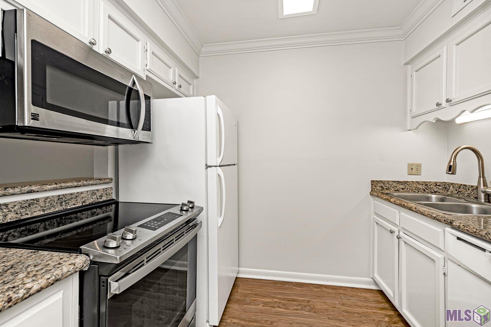 5243 Butter Creek Lane, Unit H02 Baton Rouge, LA 70809 - Photo 5 of 12