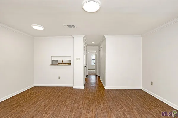 $1,100 | 5243 Butter Creek Lane, Unit H02, Baton Rouge, LA 70809