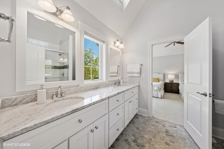 723 Wellner Road Naperville, IL 60540 - Photo 32 of 46