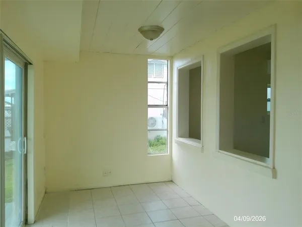 $800 | 1111 Cypress Gardens Boulevard, Unit 12, Winter Haven, FL 33884