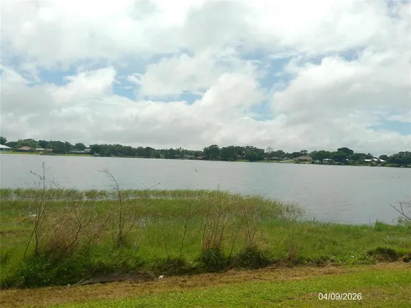 $800 | 1111 Cypress Gardens Boulevard, Unit 12, Winter Haven, FL 33884