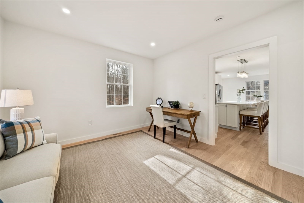 441 Old County Road Westport, MA 02790 - Photo 9 of 23