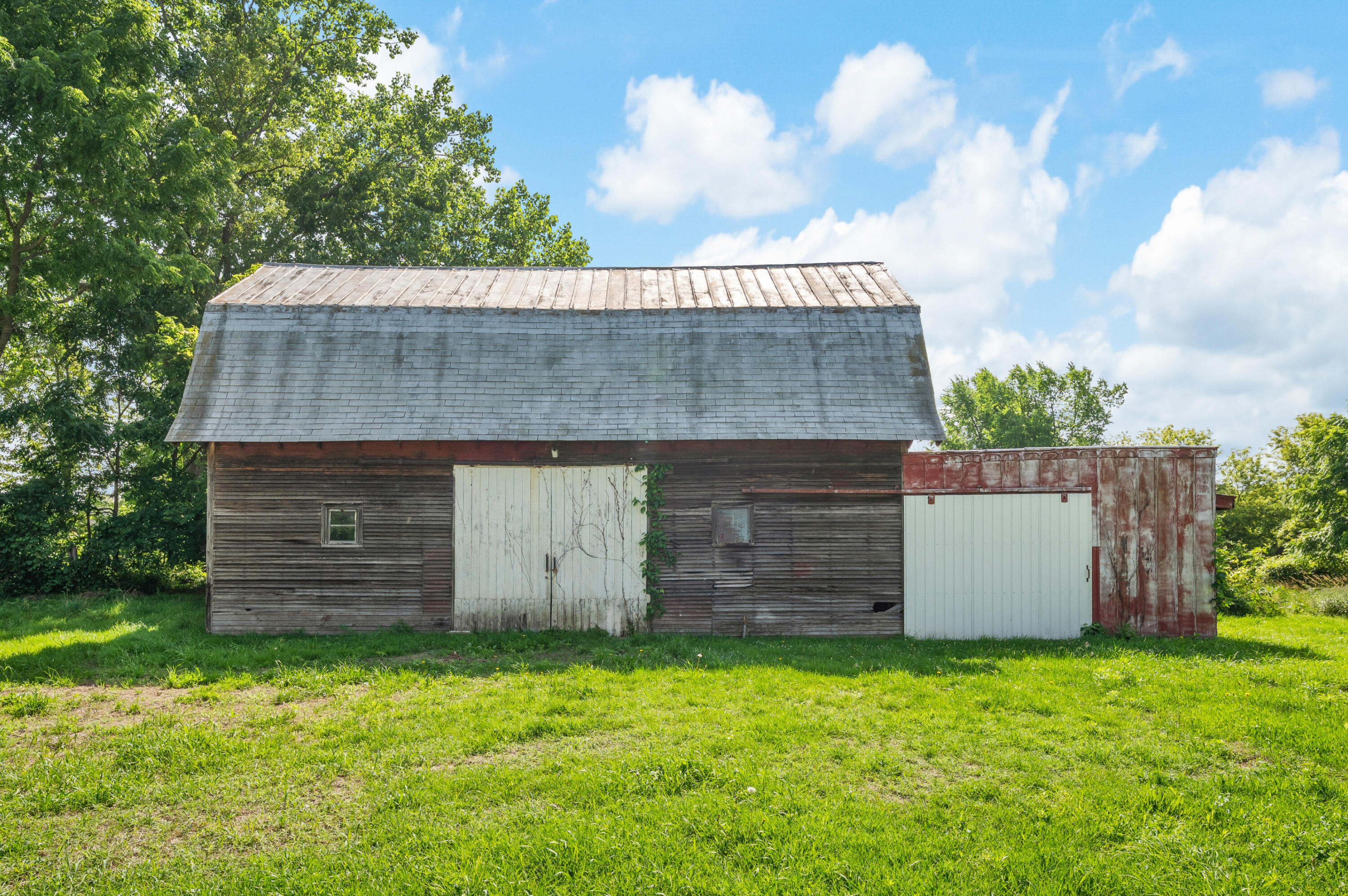 3709 Michael Road Eau Claire, MI 49111 - Photo 14 of 44 2828DSC_0780