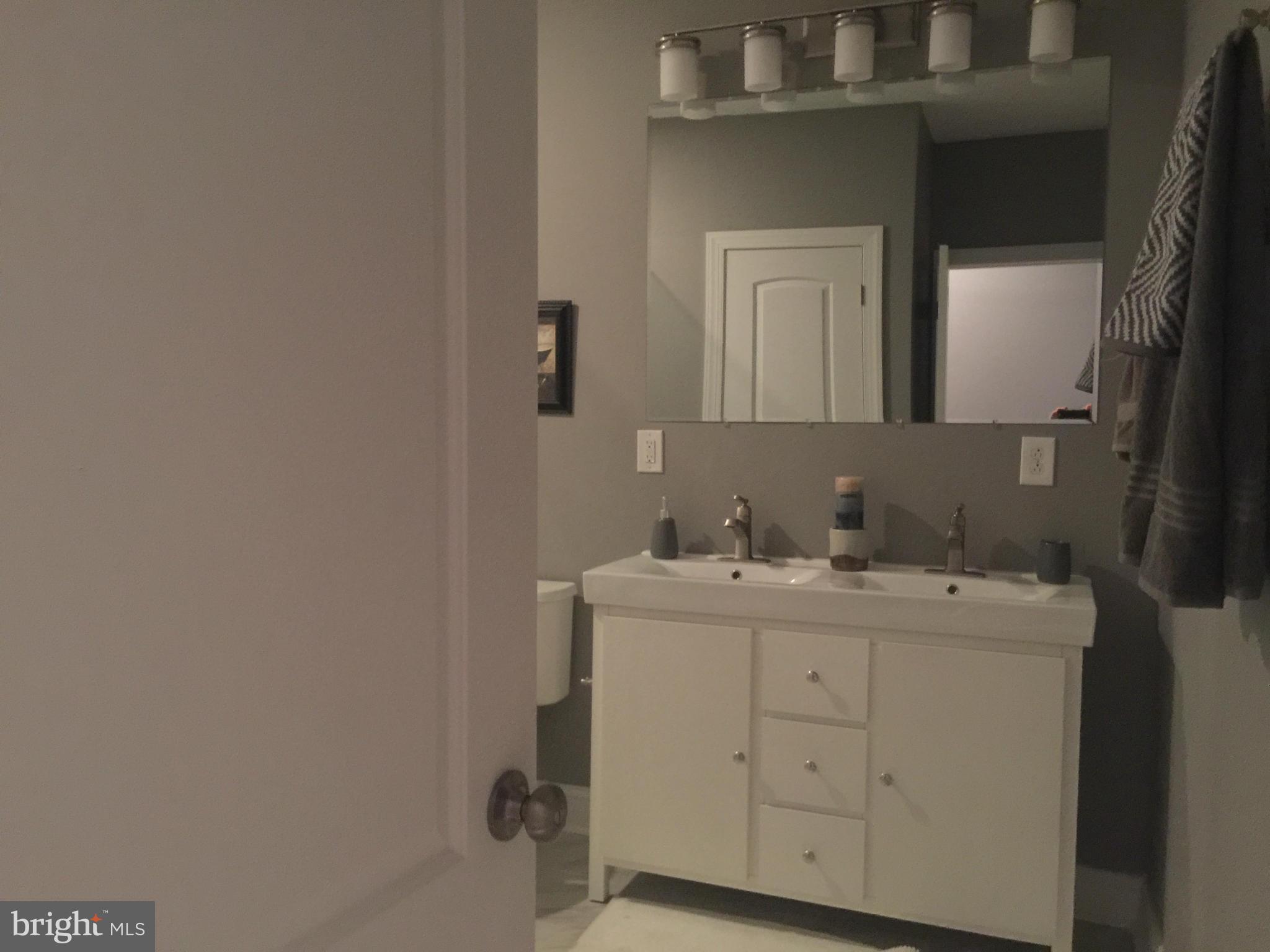 1446 Hull Street Baltimore, MD 21230 - Photo 14 of 30 Bath (Master)