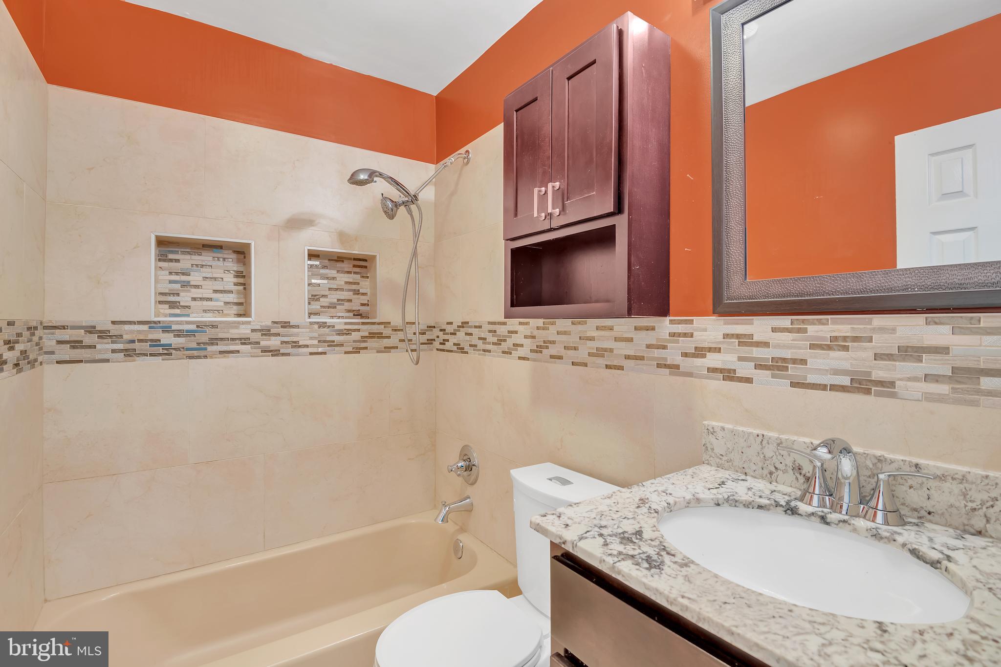 7012 Groveton Drive Clinton, MD 20735 - Photo 12 of 22 BATHROOM #2