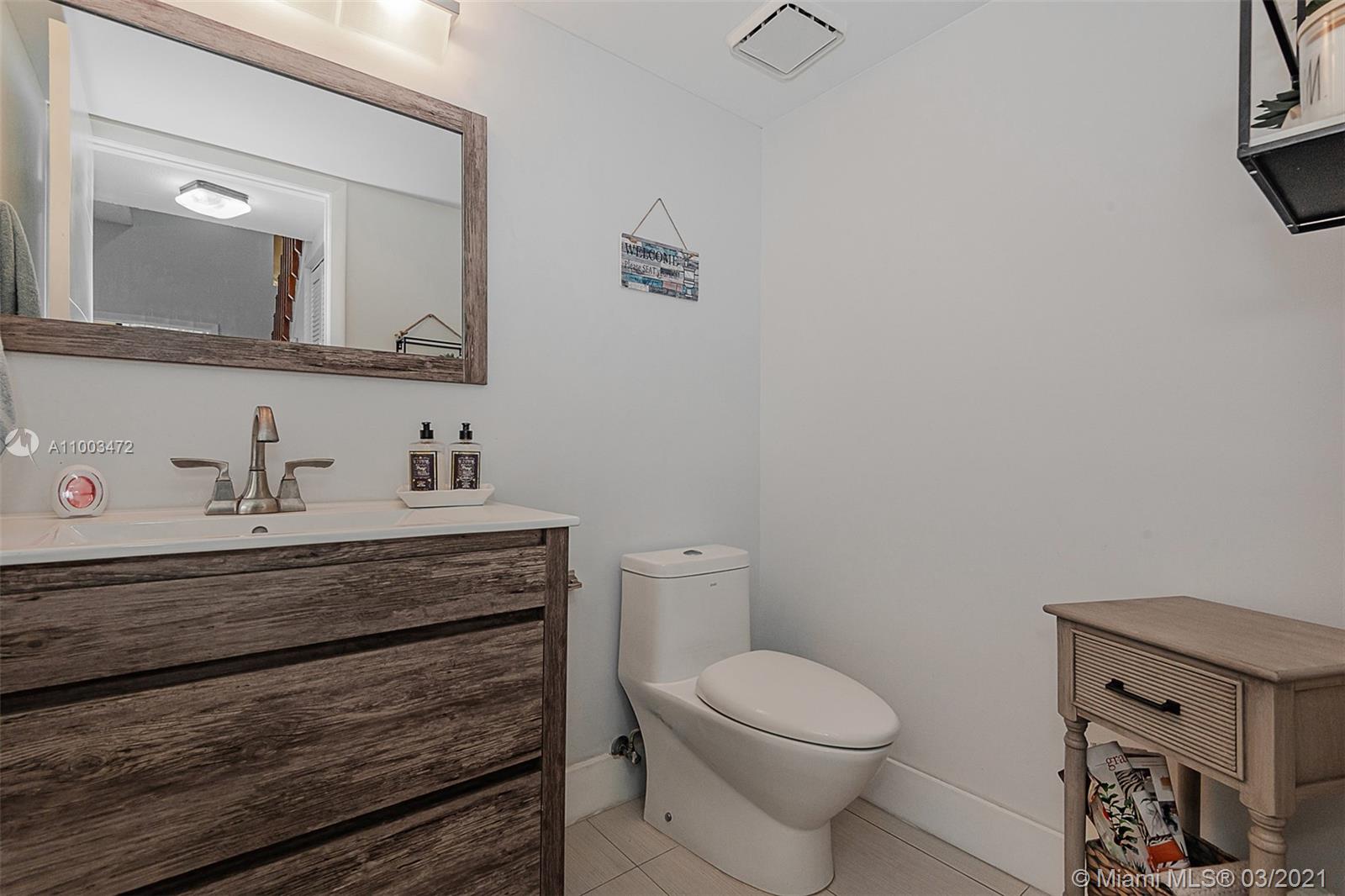 501 Racquet Club Road, Unit 62 Weston, FL 33326 - Photo 14 of 29