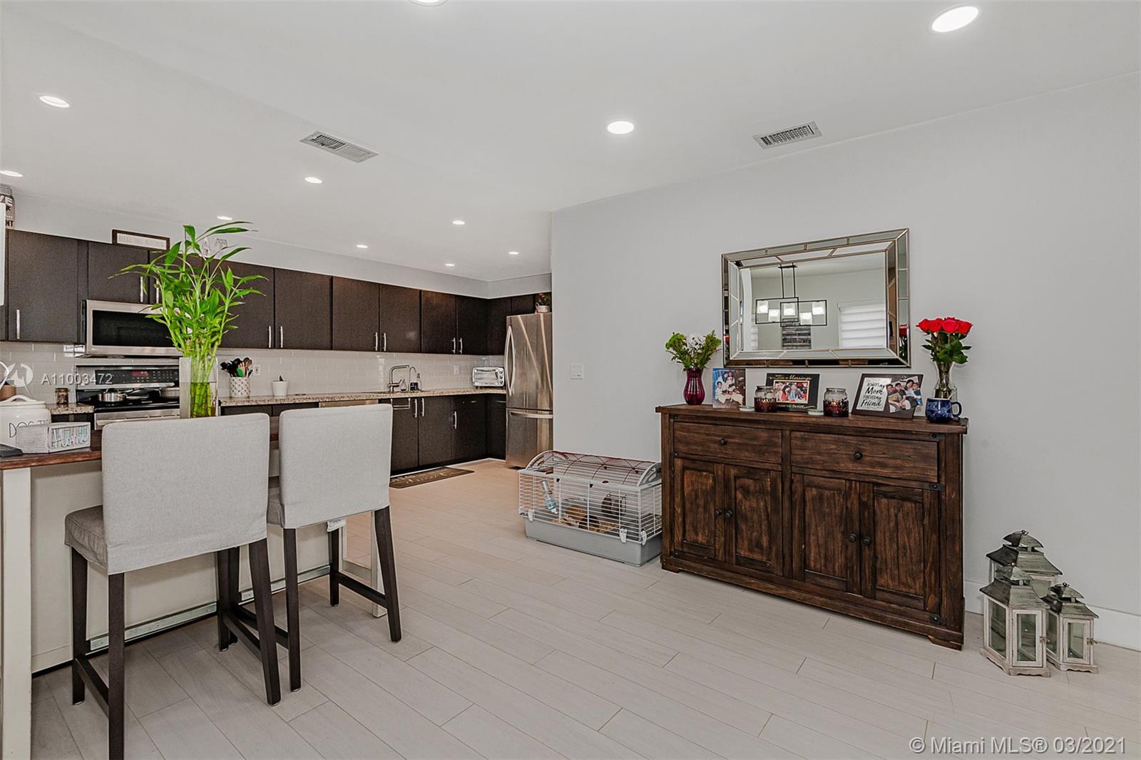 501 Racquet Club Road, Unit 62 Weston, FL 33326 - Photo 7 of 29