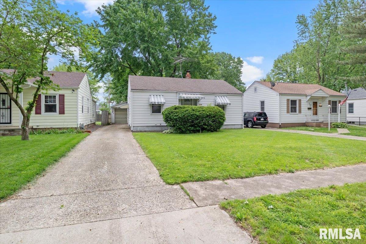 3140 South 5th Street Springfield, IL 62703 - Photo 1 of 31