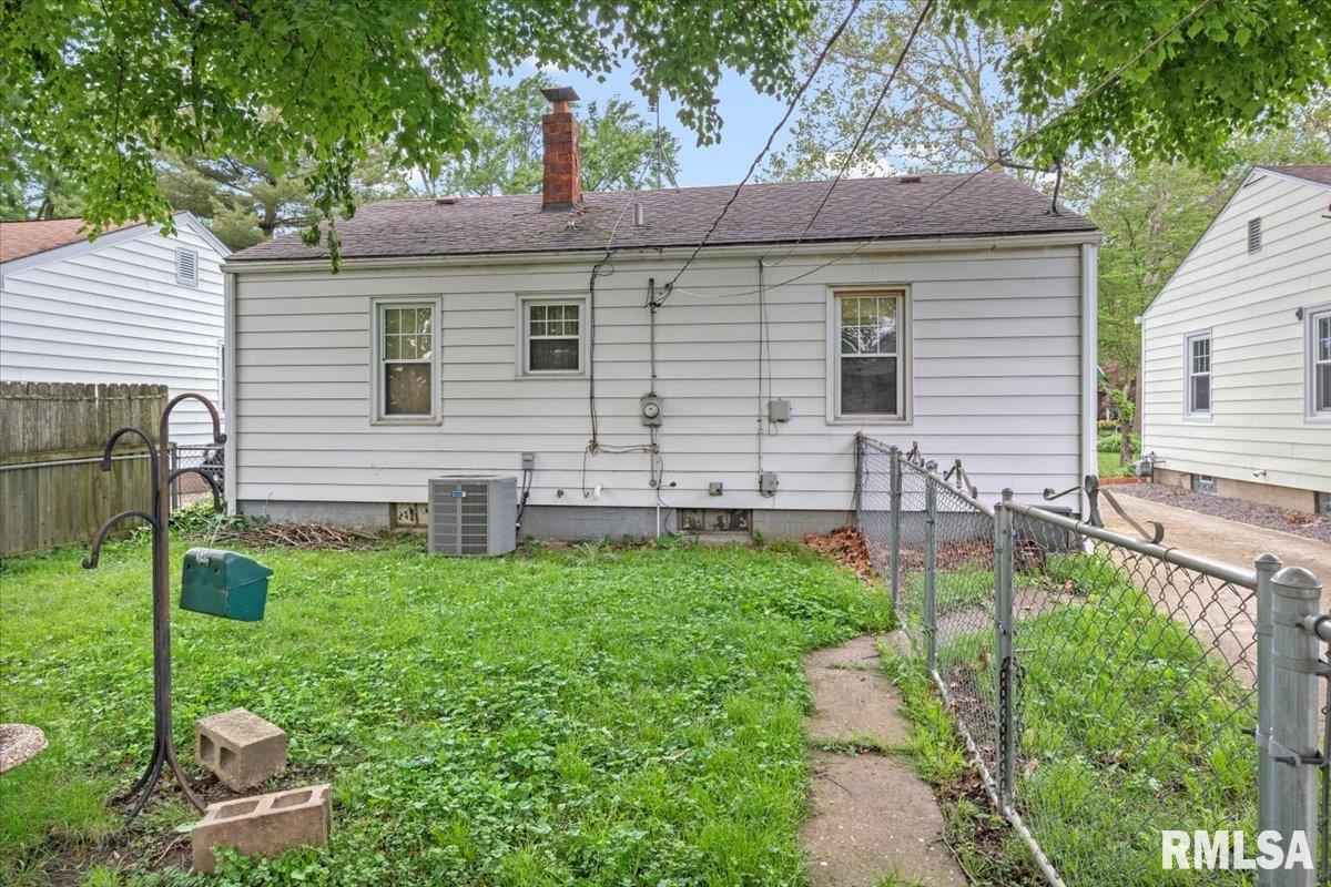 3140 South 5th Street Springfield, IL 62703 - Photo 28 of 31