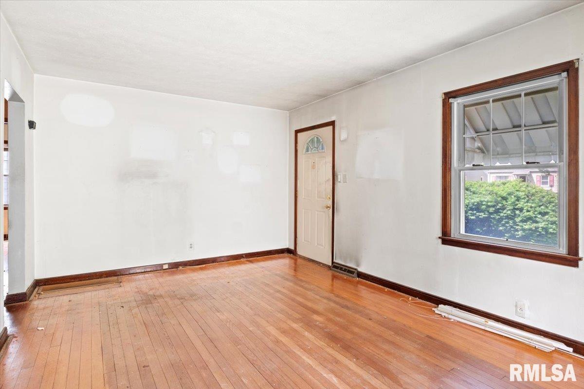 3140 South 5th Street Springfield, IL 62703 - Photo 7 of 31