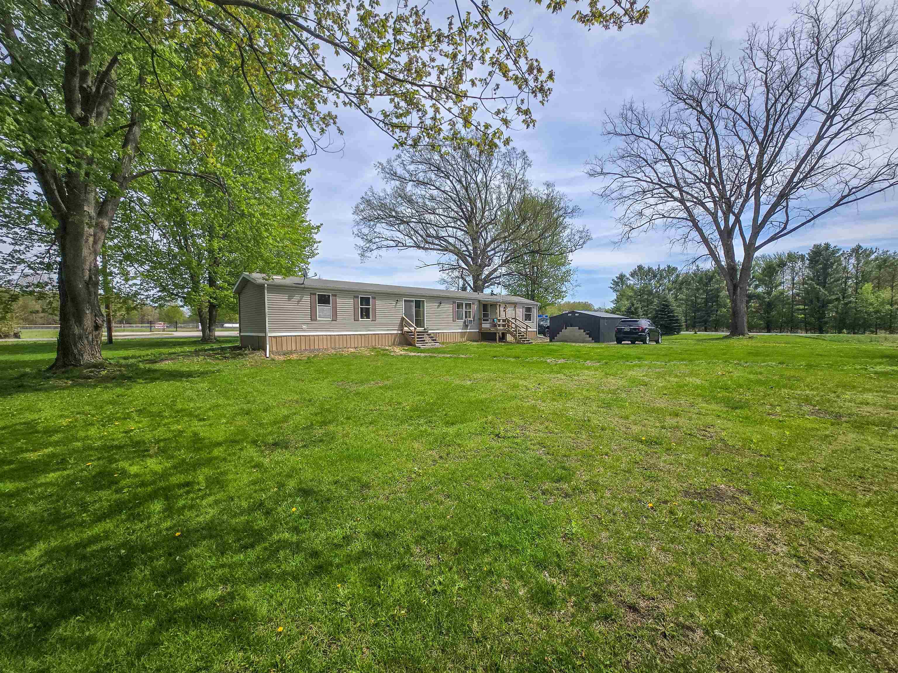 11950 South Merrill Road Brant, MI 48614 - Photo 1 of 25
