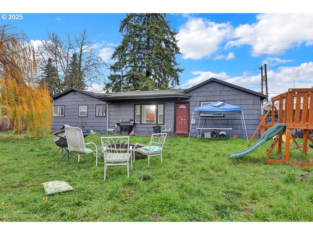 154 37th Street Springfield, OR 97478 - Photo 28 of 32