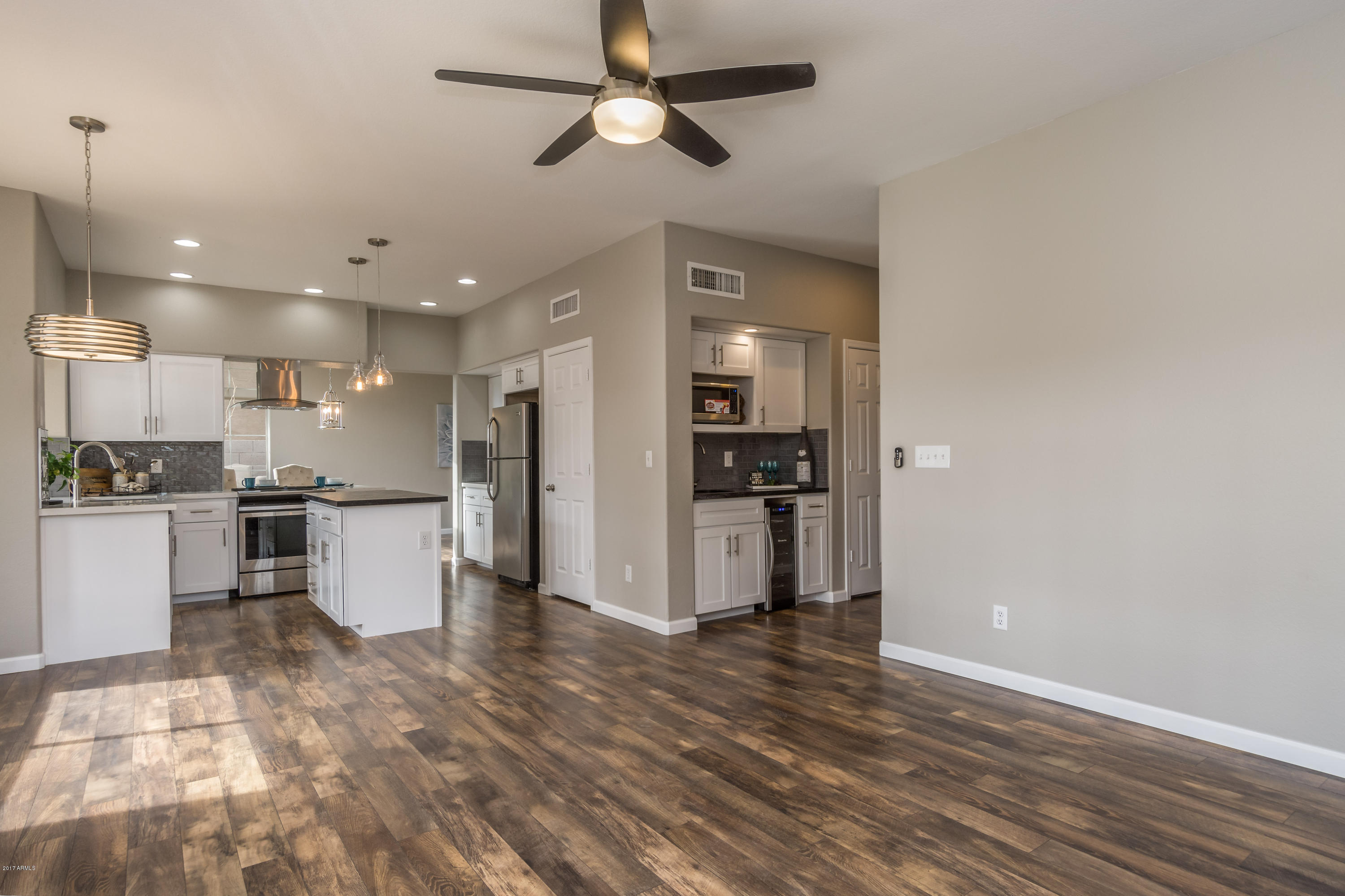 177 West Colt Road Tempe, AZ 85284 - Photo 11 of 29 DSC_2037-Edit