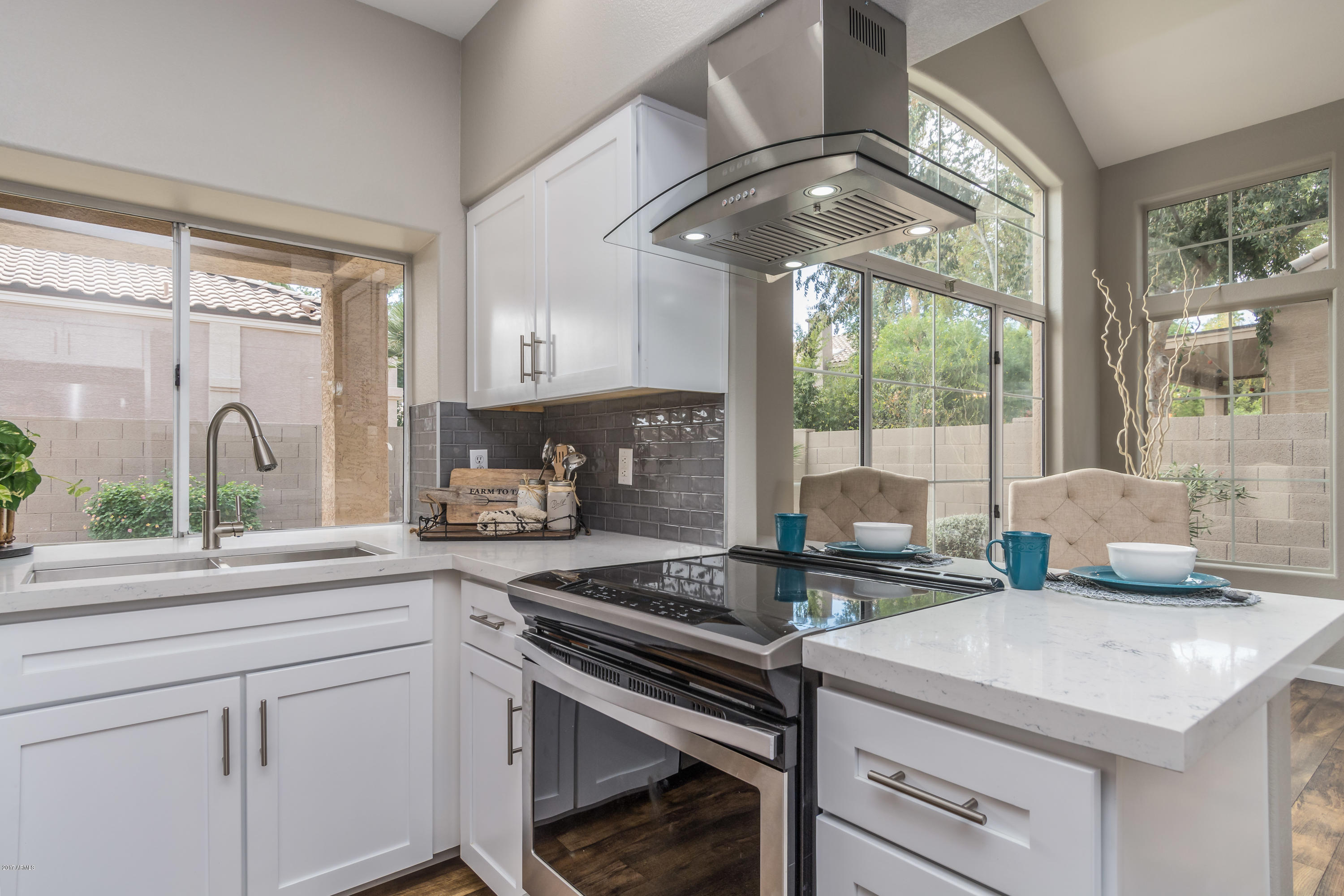 177 West Colt Road Tempe, AZ 85284 - Photo 6 of 29 DSC_2054-Edit