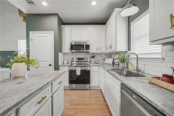 $255,000 | 507 North Logan Avenue, Bryan, TX 77803