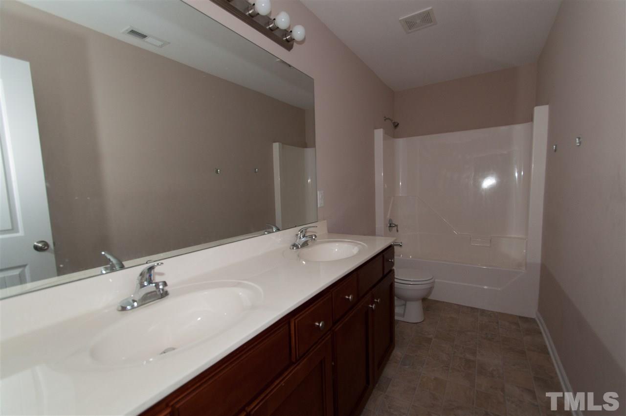 6409 Hatchies Drive Raleigh, NC 27610 - Photo 14 of 19 Gallery Image 14